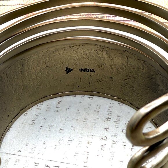 Silpada Wide Elegant Hammered Cuff Bracelet Brass Bronze Wide Designer - Picture 4 of 13